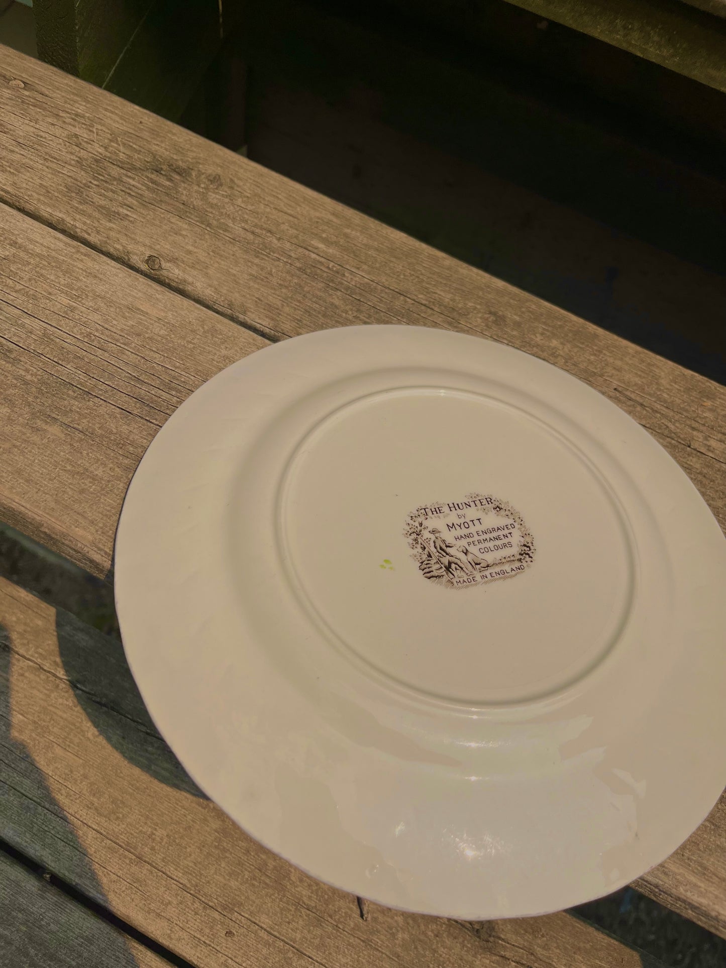 Vintage 1960s Hunter Plate