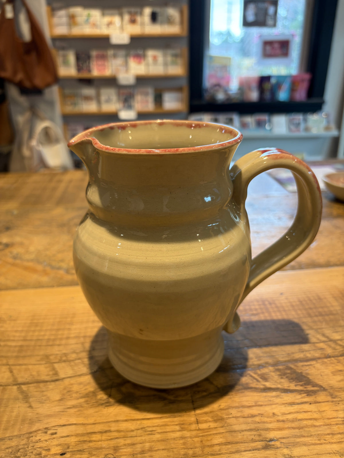Various vintage studio signed pottery pieces