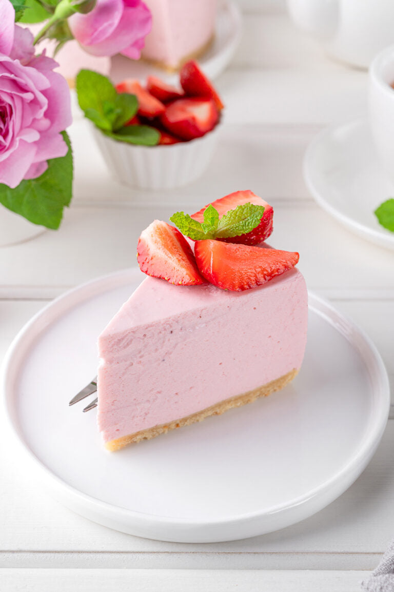 No Bake Strawberry Cream Pie