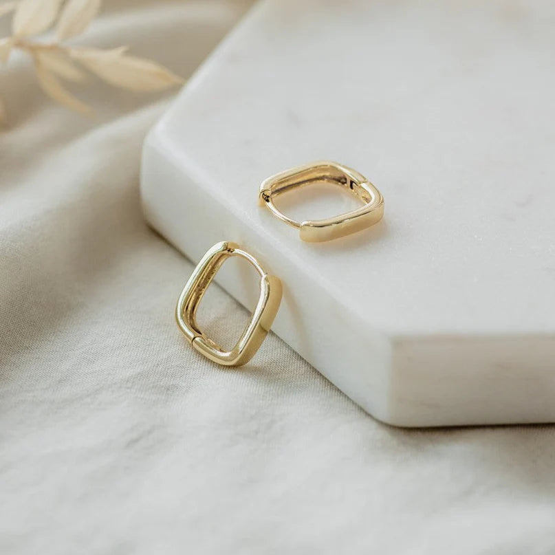 Petite Square Hoop, Glee