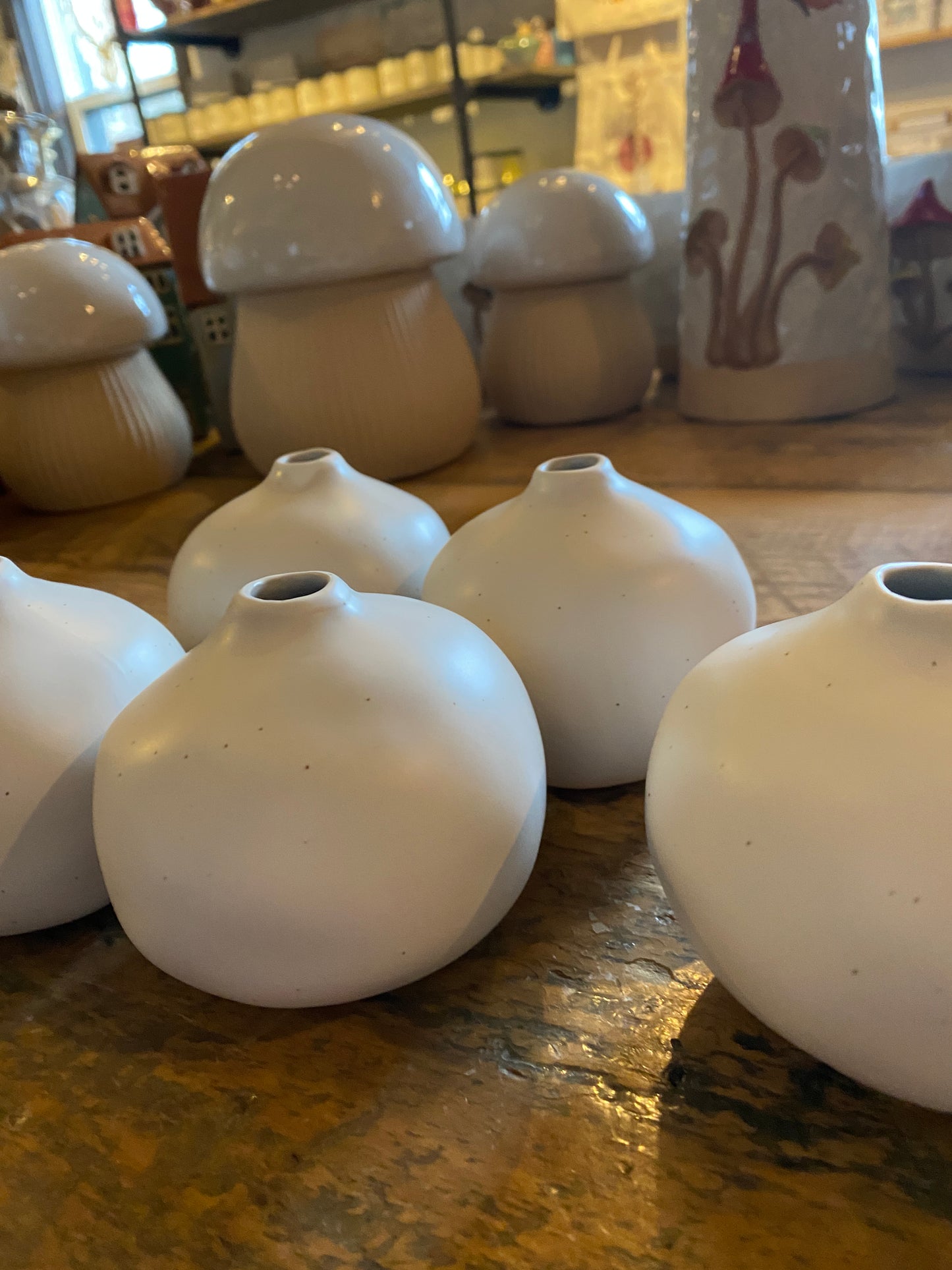 Cobble Stone Vase Light Gray