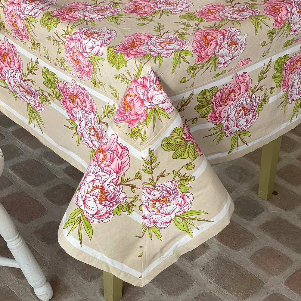 Eloise Tea Stain Tablecloths