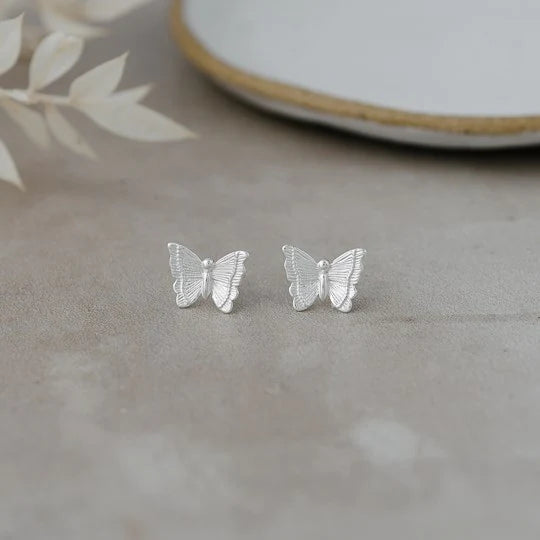 Mariposa Studs, Glee