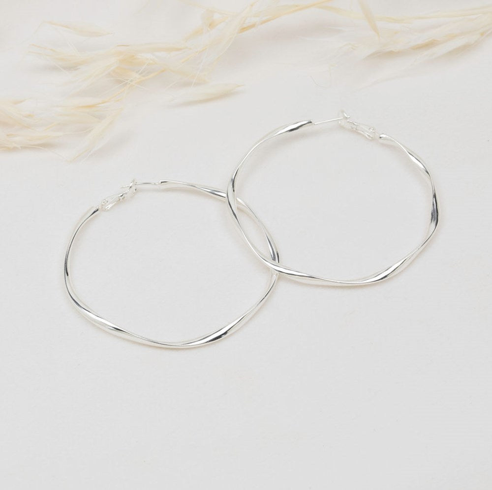 Out on the Town Hoops, Glee