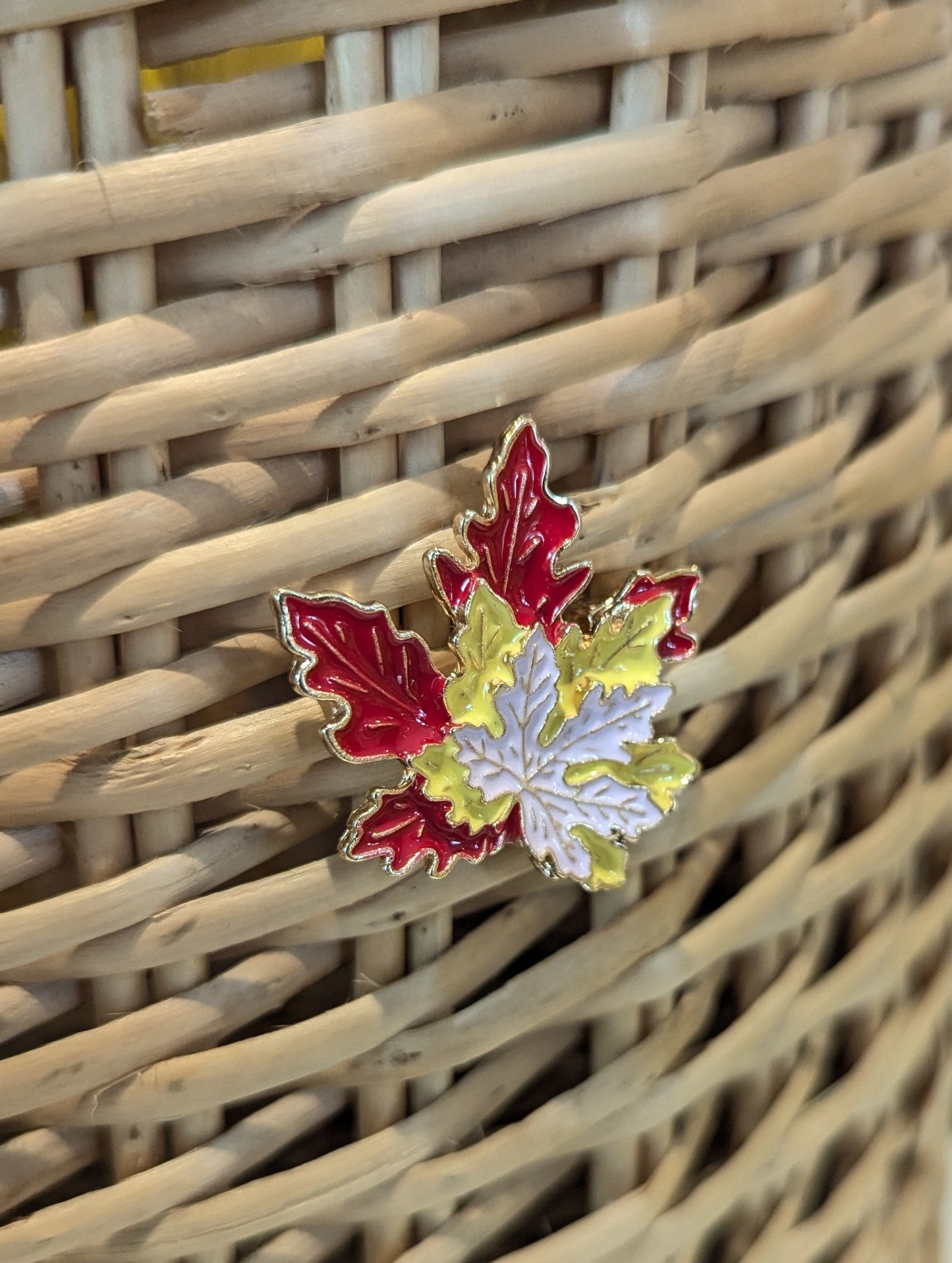 Maple Leaf Broach