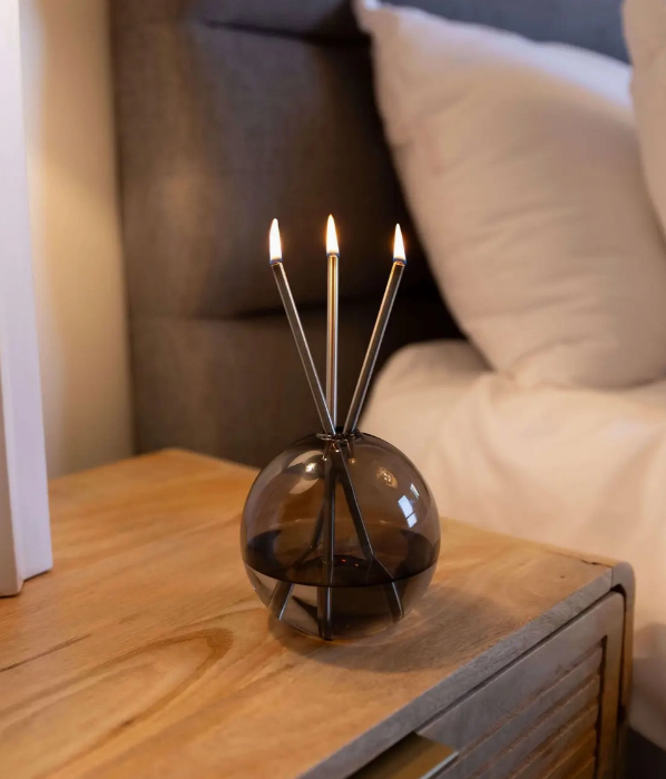 Neva Vase: Everlasting Candles