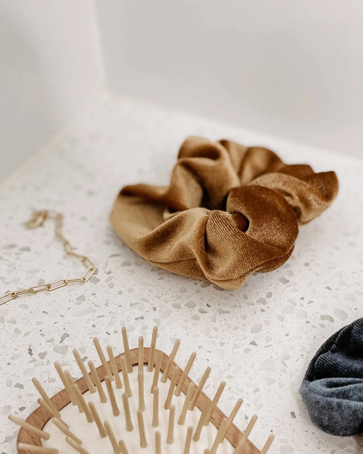 Louenhide Velvet Scrunchies