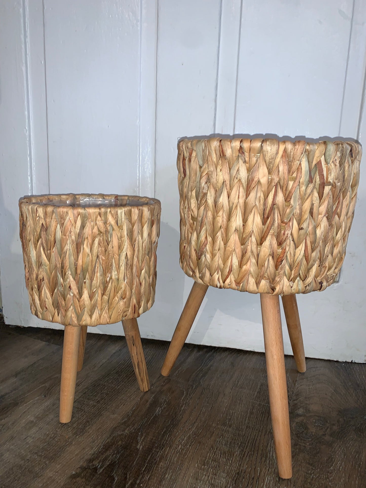 Braided Grass Planter With Legs