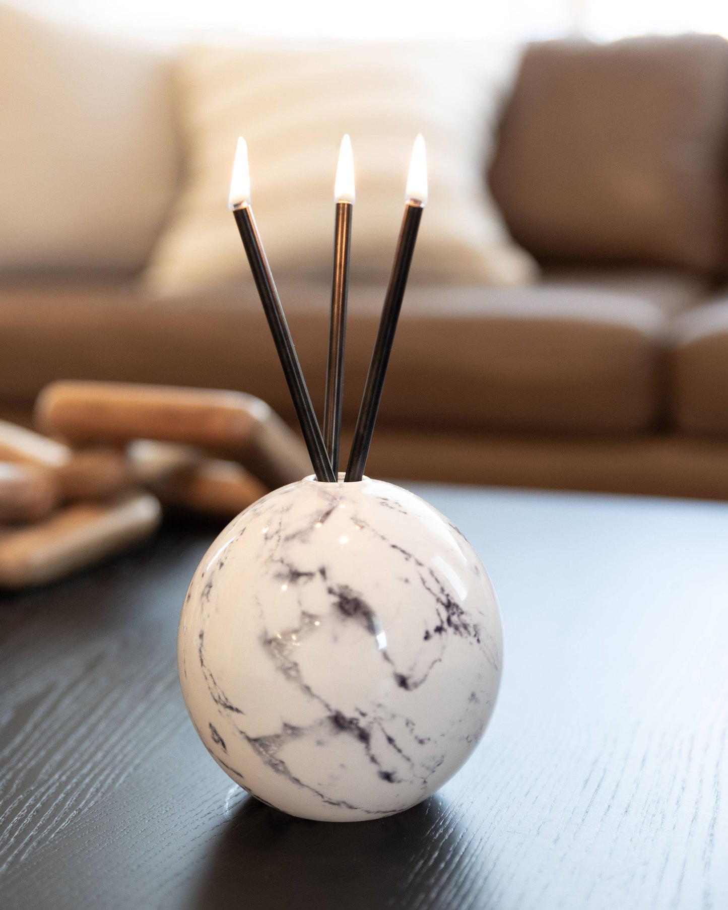 Neva Vase: Everlasting Candles