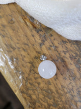 Load image into Gallery viewer, Crystal Stone Round Pendants
