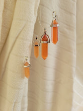 Load image into Gallery viewer, Crystal Necklaces

