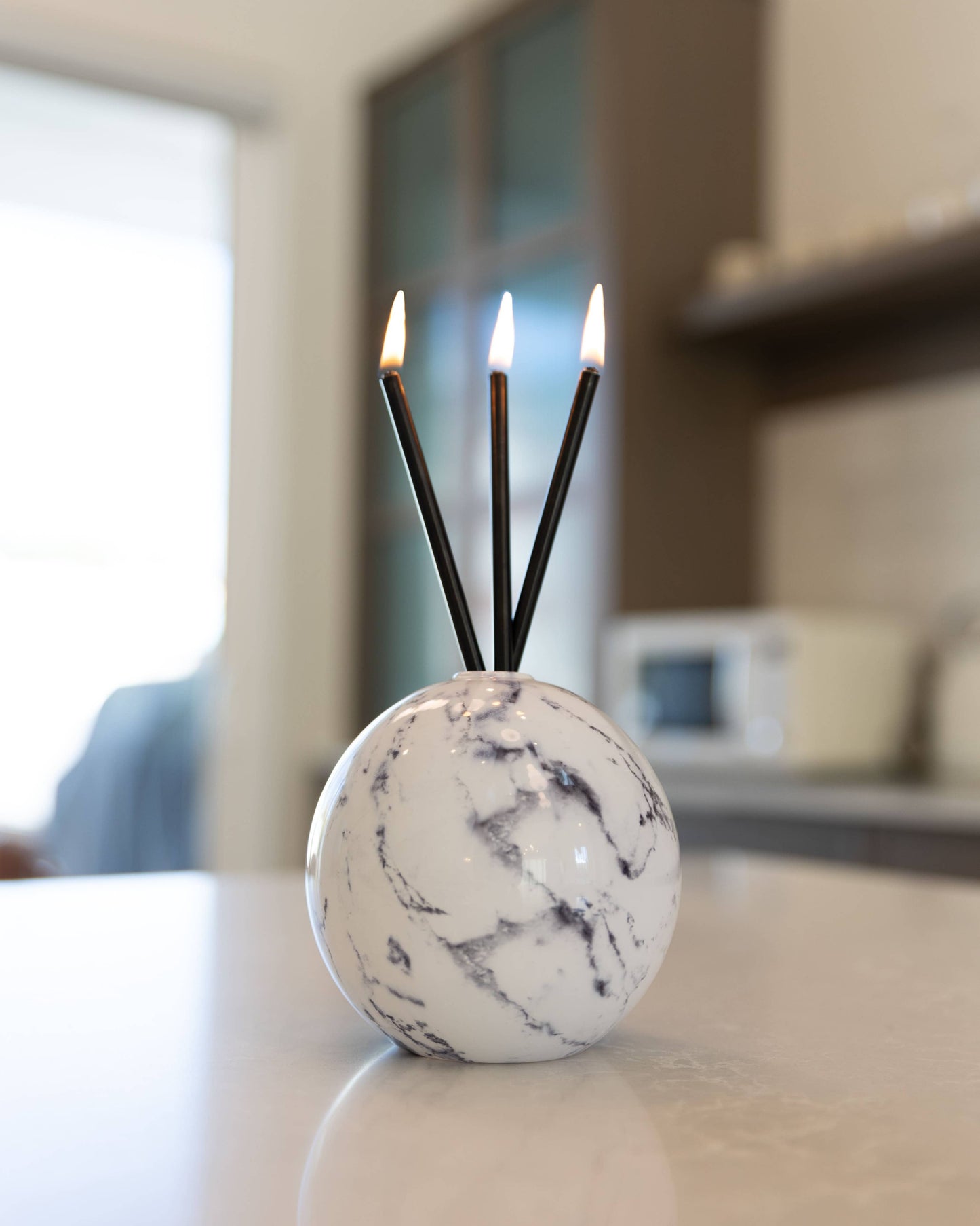 Neva Vase: Everlasting Candles