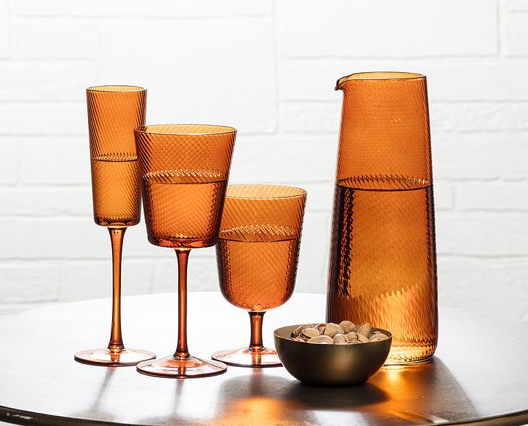 Amber Swirl Optic Wine Glass