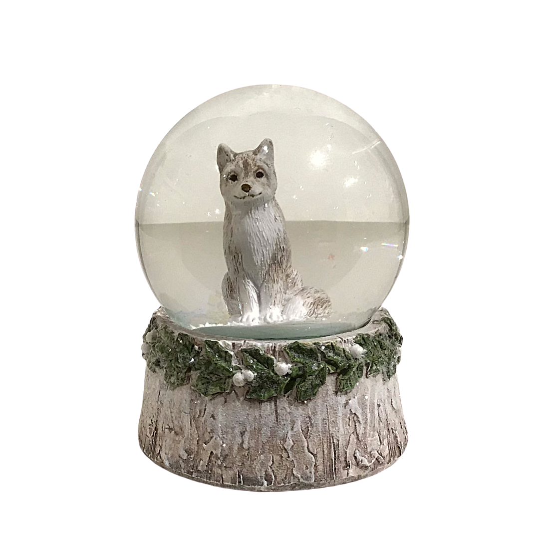 Artic Wolf Snowglobe