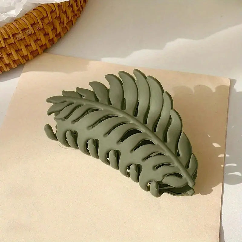 Leaf Hair Claw Clips