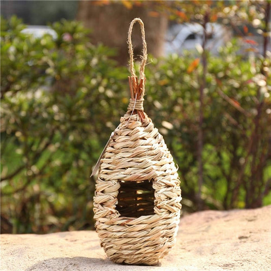 Grass Birdhouse Teardrop Shape