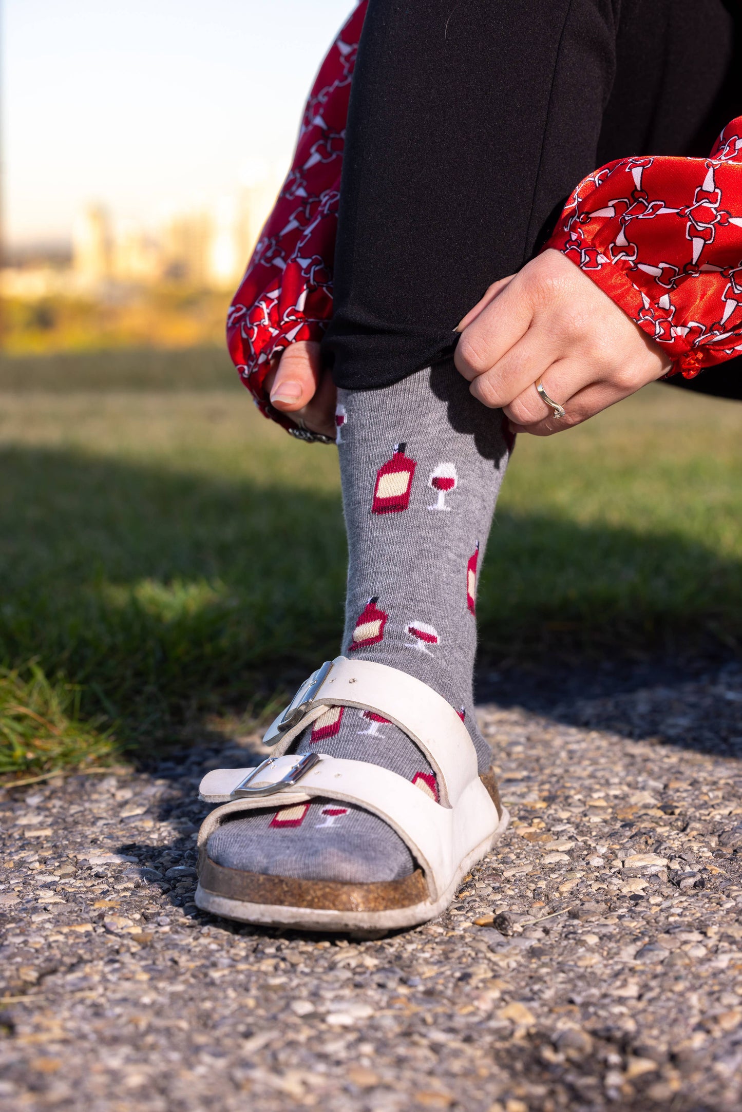 Women's Red Wine & Grapes Socks