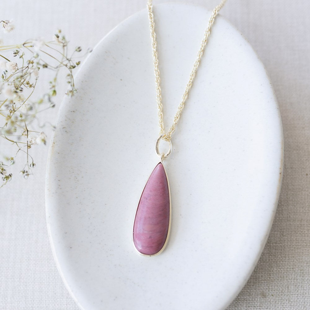 Alara Necklace