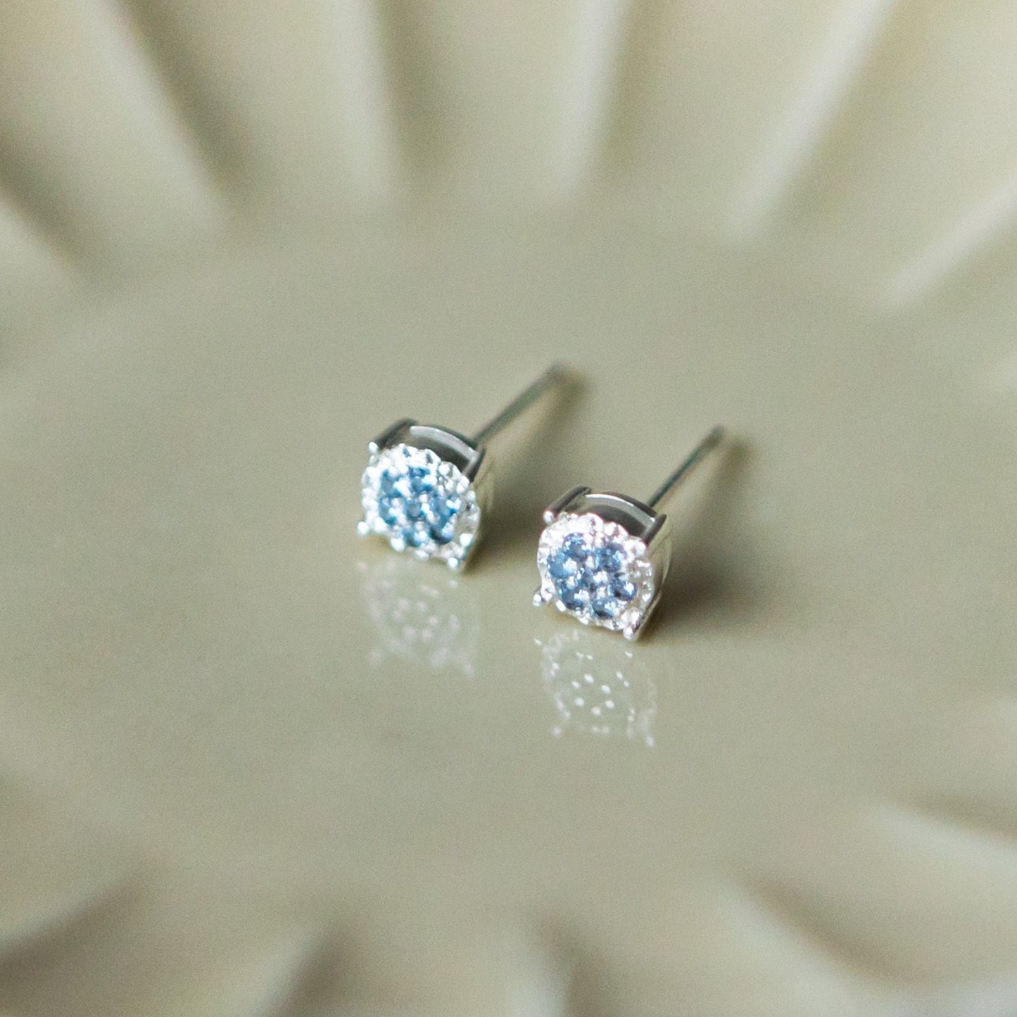 Bedazzle Studs Glee