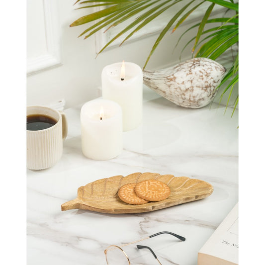 Carved Wooden Leaf Tray