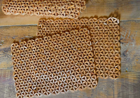Daisy Bamboo Placemat Brown