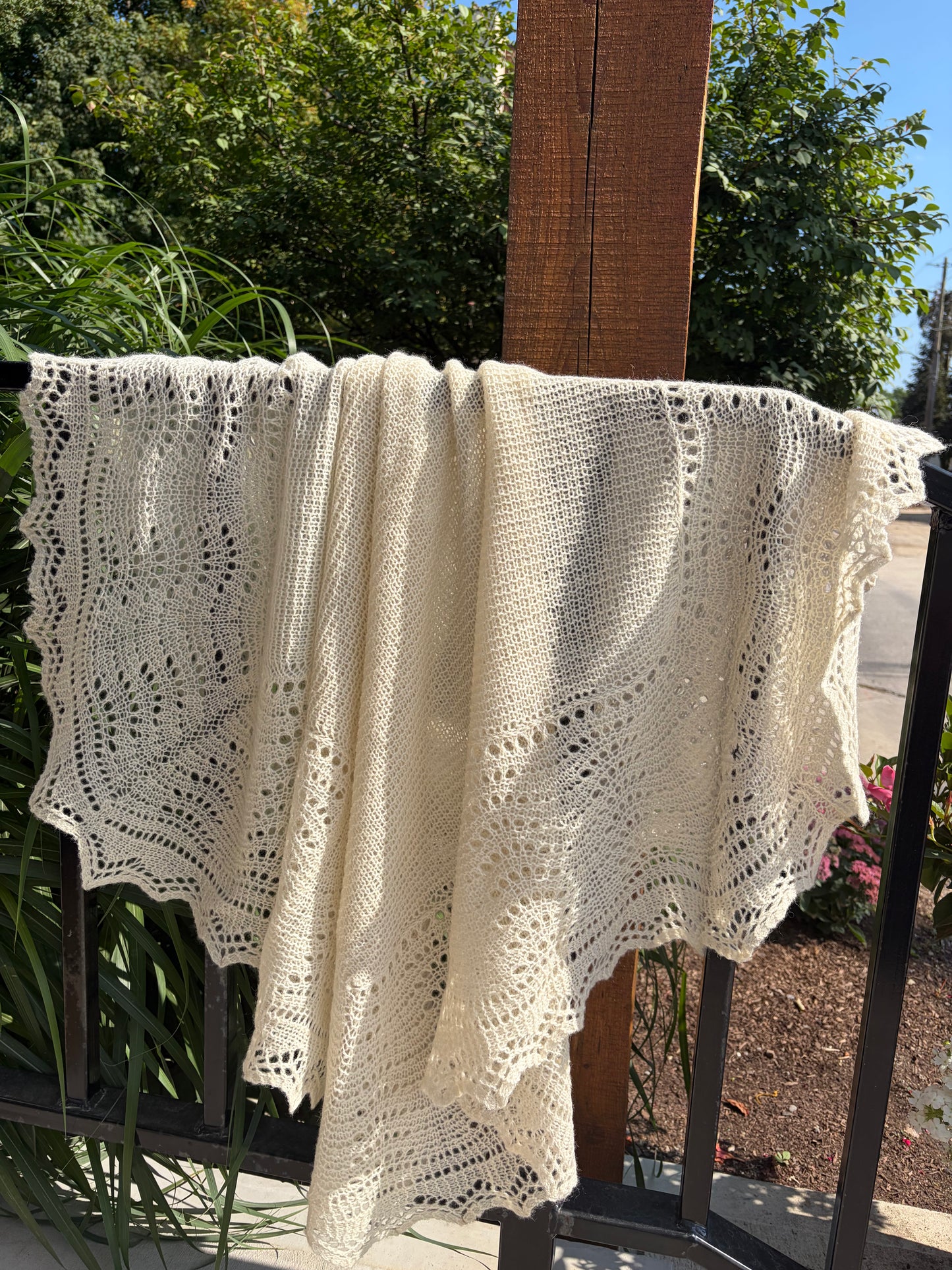 Vintage Cream Crotchet Throw