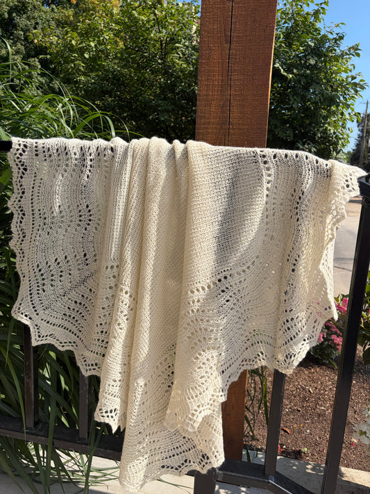 Vintage Cream Crotchet Throw