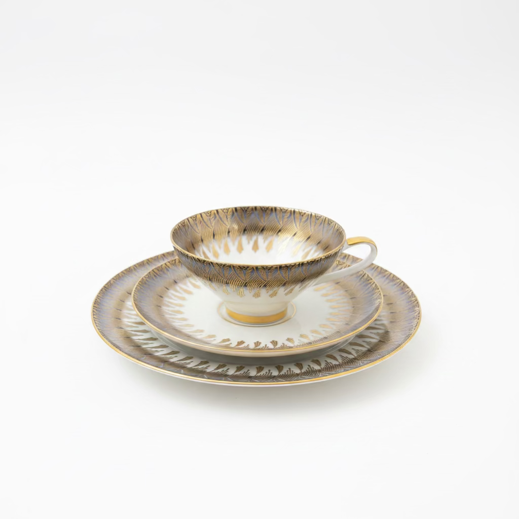 Vintage Bavaria Elfenbein Tea Cup Set/3