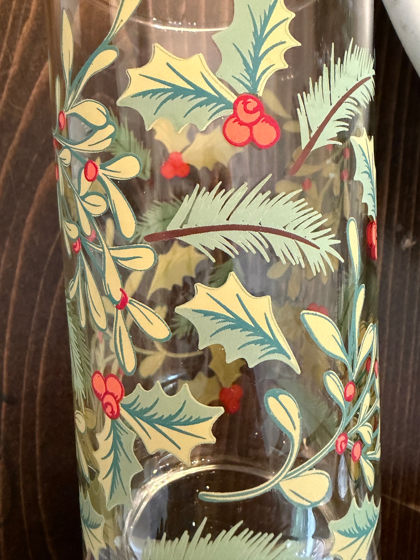 Vintage Libbey Holly Berry Christmas Tumblers
