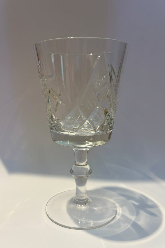 Flared Crystal Pinwheel Wine Glasses