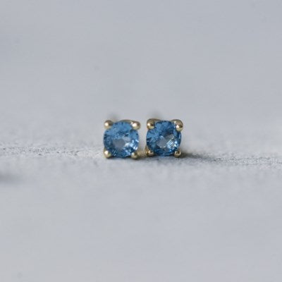 Shimmer Studs, Glee