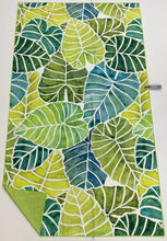 Load image into Gallery viewer, Waci Towels
