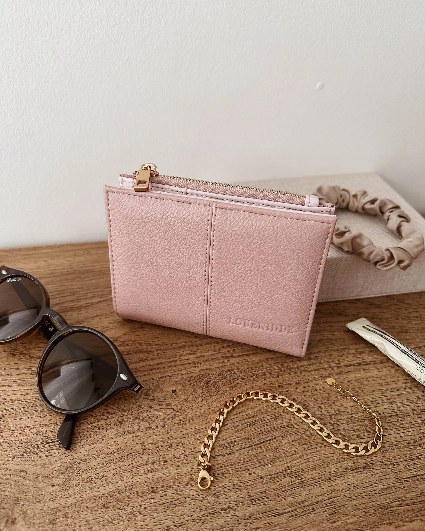 Blondie Wallet, Louenhide