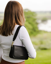 Load image into Gallery viewer, Fergie Shoulder Bag
