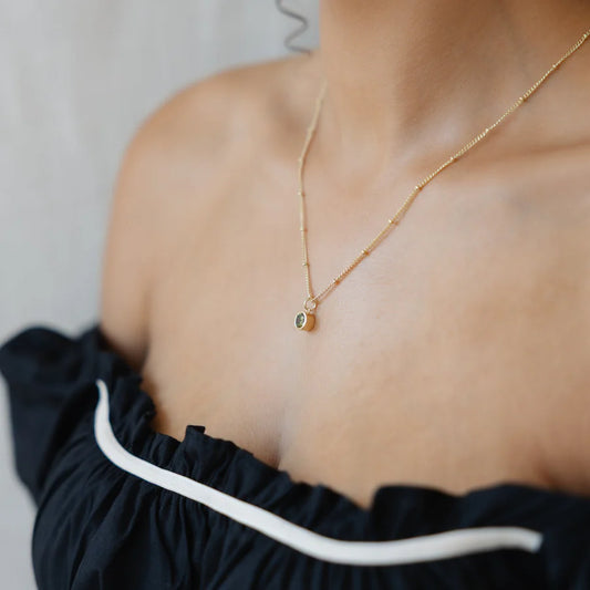 Luster Necklace, Glee