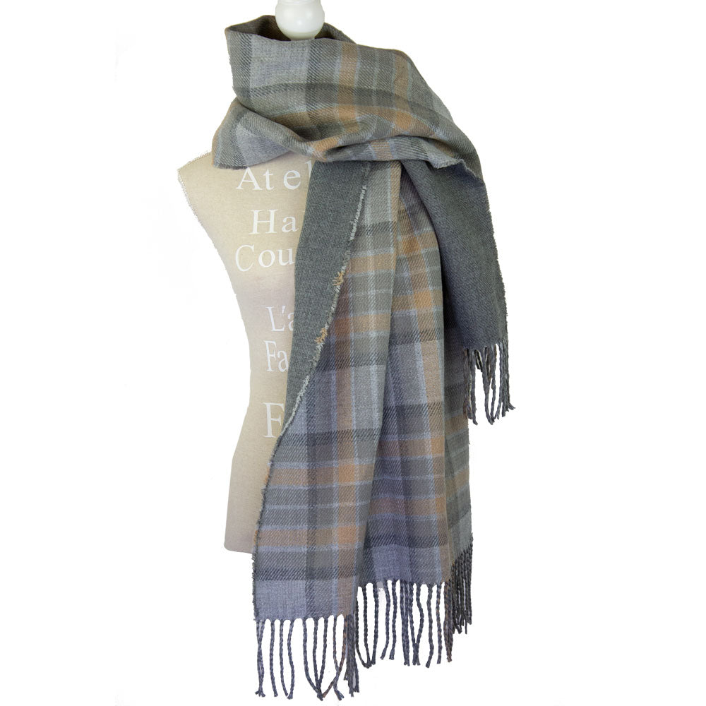Winter Scarf Grey Plaid