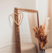 Load image into Gallery viewer, Beaded Heart Natural &amp; White
