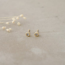 Load image into Gallery viewer, Wink Stud Earrings Glee
