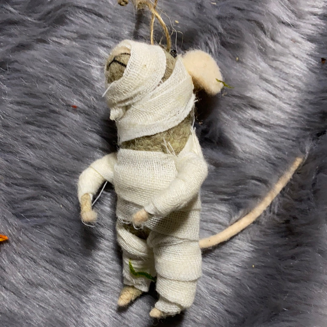 Mummy mouse Felted Wool