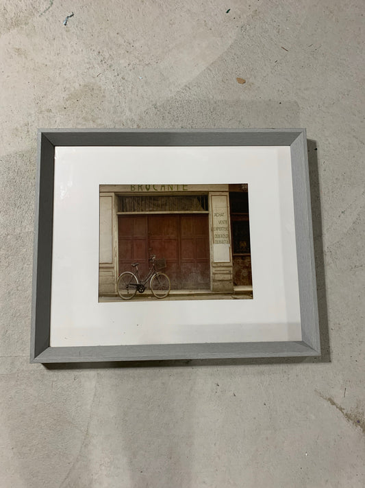 Grey large frame