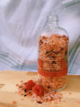 Load image into Gallery viewer, Deluxe Bath Salts  - Fred &amp; Alice
