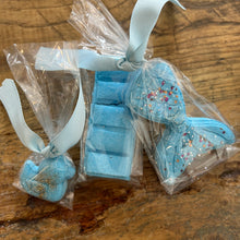 Load image into Gallery viewer, Novelty Bath Bombs - Fred and Alice
