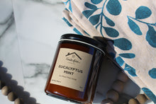 Load image into Gallery viewer, Wood wick Soy Candles 8oz
