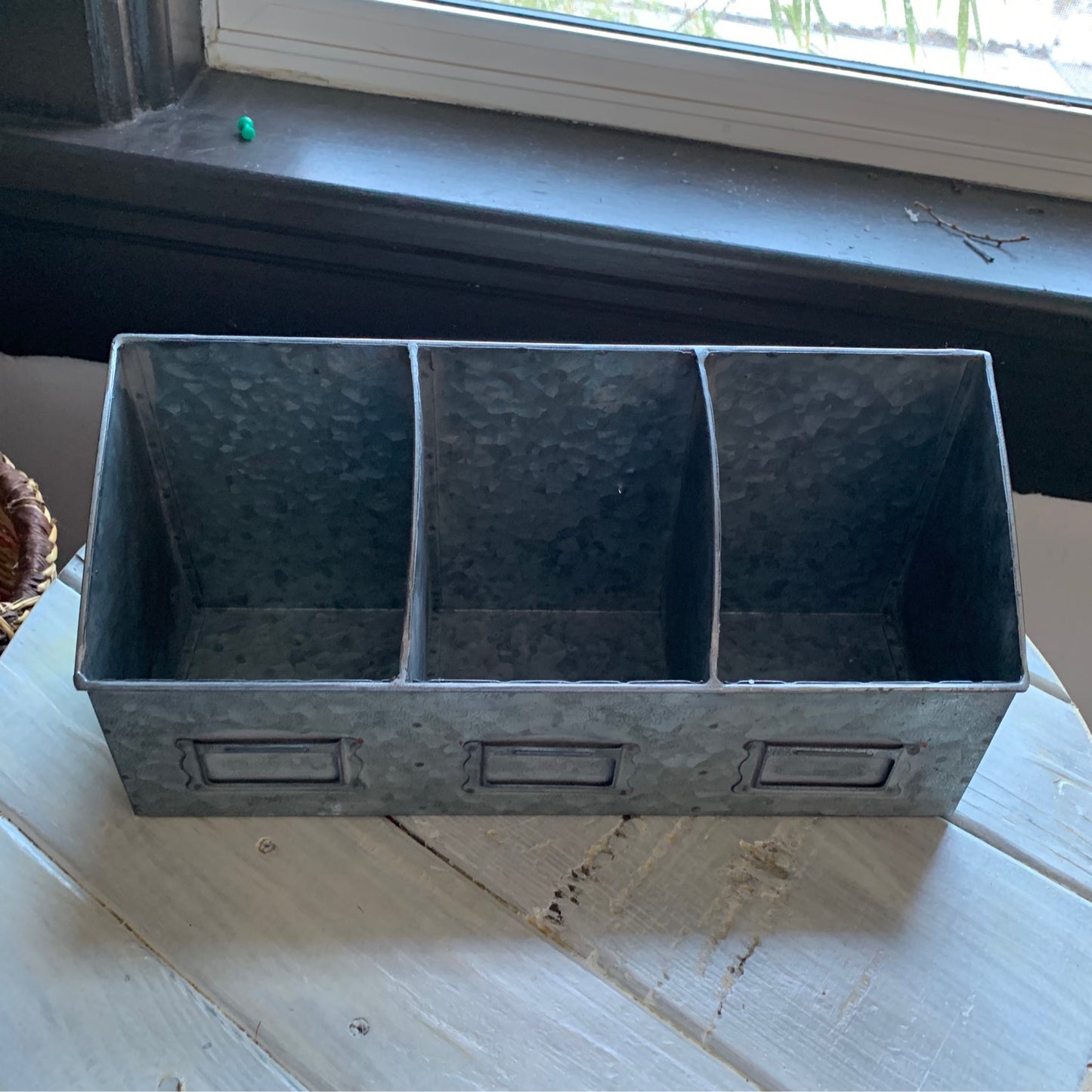 Galvanized Three Compartments