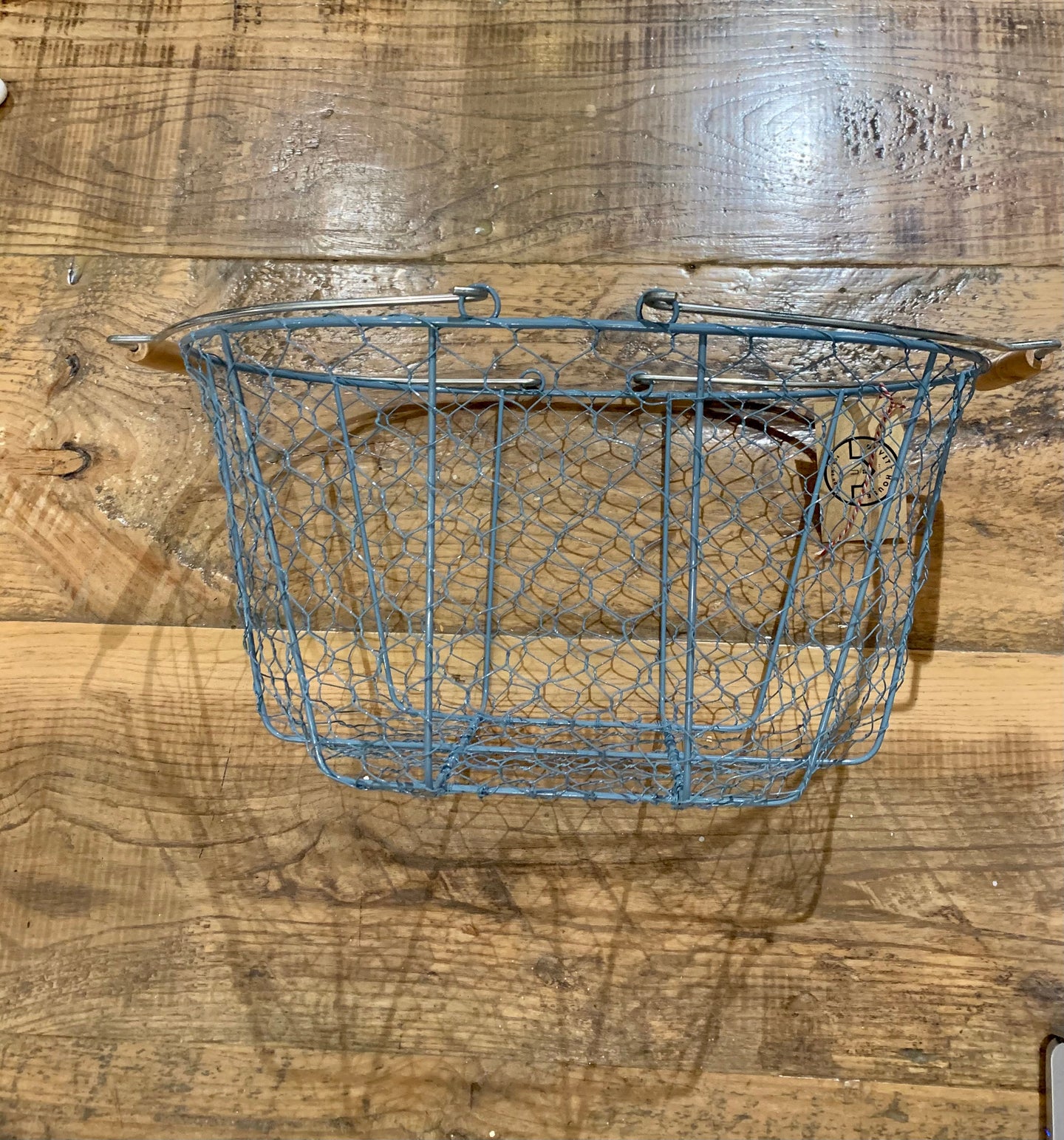 Blue or cream Wire Basket (egg basket style)