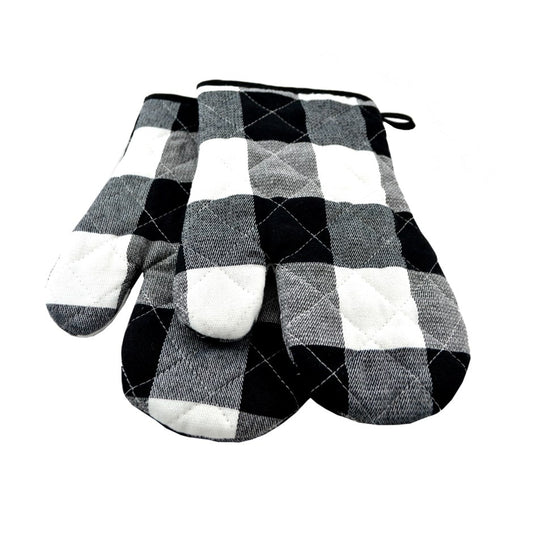 Oven mitts black and white