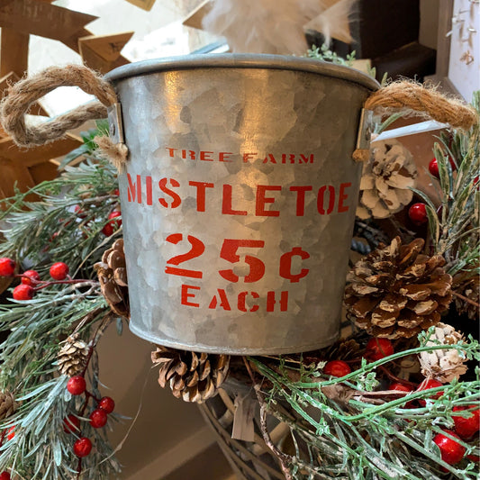 Mistletoe Bucket